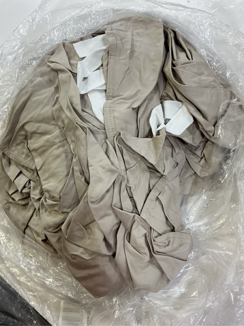 Condition photo showing Good Condition for bamboo duvet cover, twin, sand