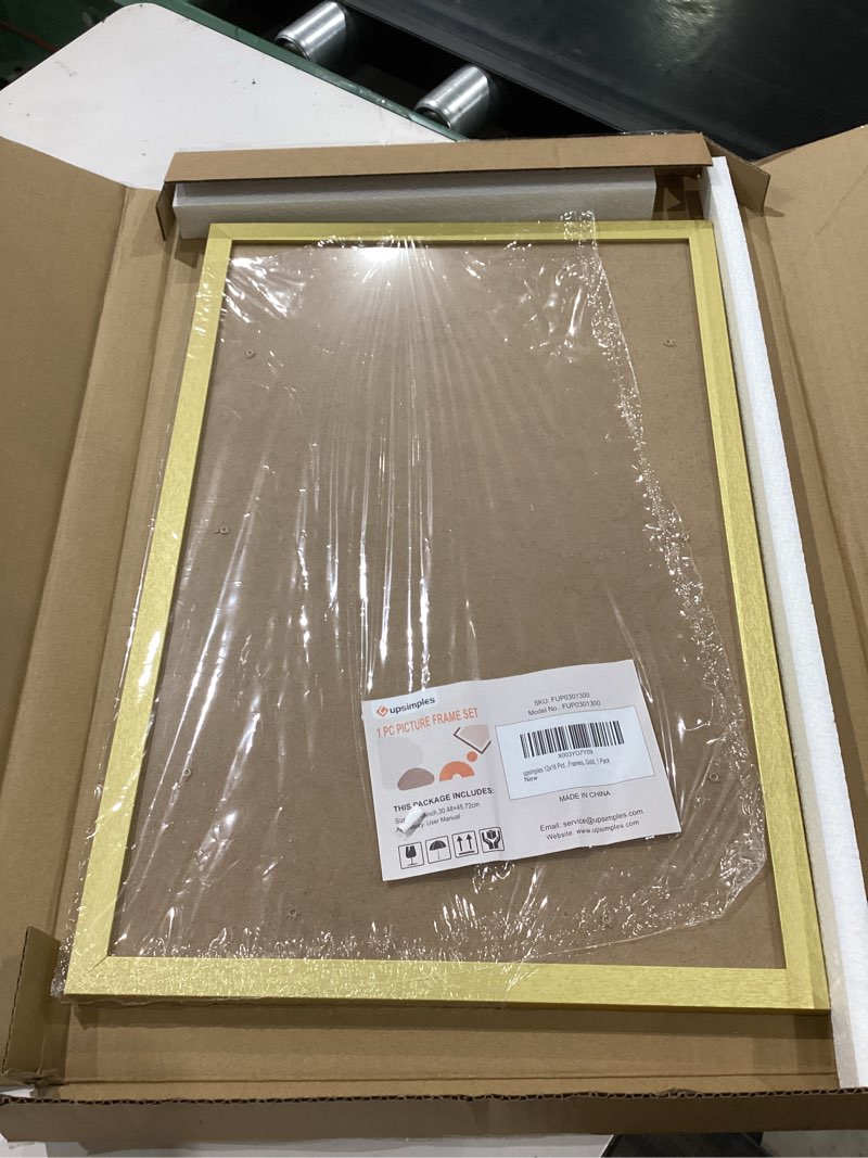 Condition photo showing Good Condition for upsimples 12x18 picture frame, display pictures 11x17 with mat or 12 x 18 without, wall hanging poster frames, gold, 1 pack gold 12x18