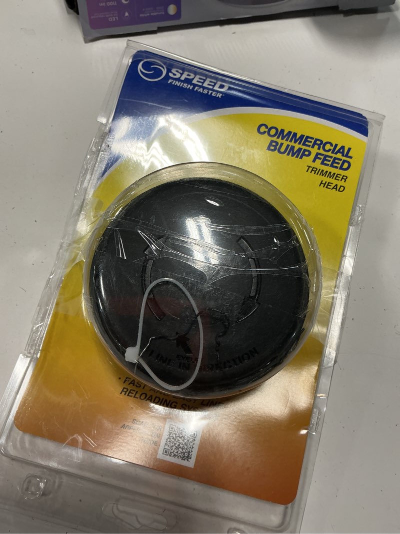 Condition photo showing Good Condition for speed universal fit string trimmer head with wind-in-the-head design, fits most gas trimmers, 0.095-in and 0.105-in line diameter