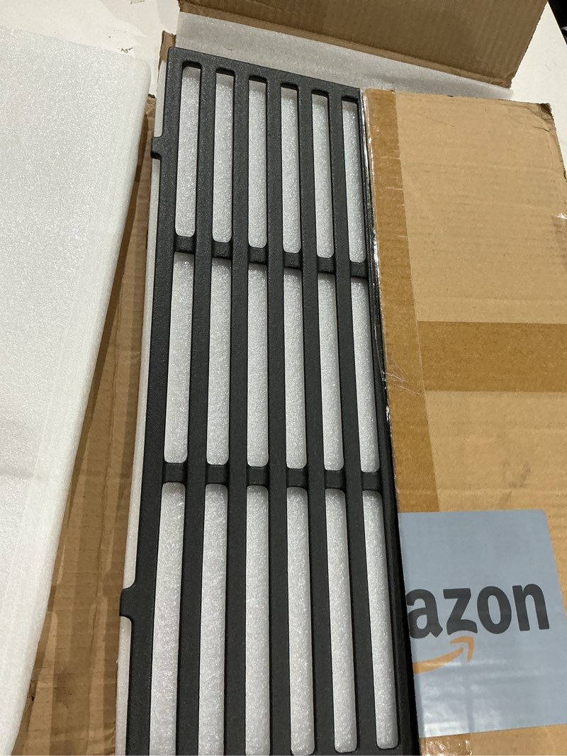 Condition photo showing Good Condition for 17.5 inch 7637 cooking grates for weber spirit & spirit ii 200 series spirit e210 spirit e220 spirit s210 s220 with front control, cast iron grates replacement parts for weber spirit 2 burner e-210 grates for spirit i & ii 200