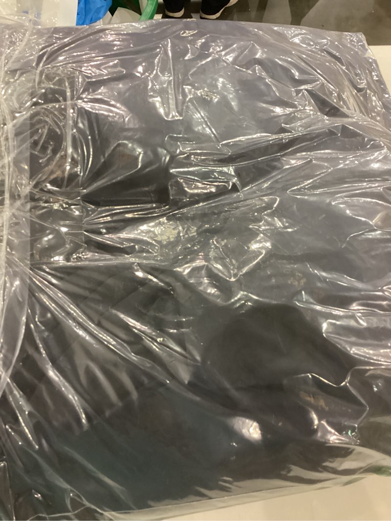 Condition photo showing Good Condition for Amazon Essentials Women's Short Waisted Puffer Jacket (Available in Plus Size) XX-Large Black