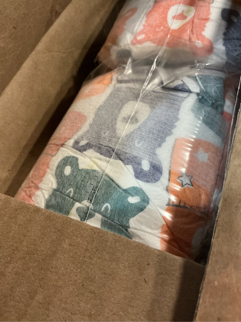 Condition photo showing New/Like New for the honest company comfort dry disposable diapers for sensitive skin, hypoallergenic, beary cool + b