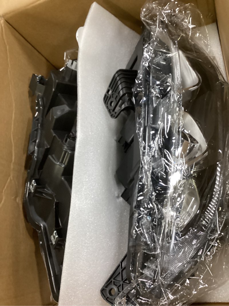 Condition photo showing Good Condition for WFLNHB Headlights Assembly Replacement for Honda Civic 2016-2018 (Factory Halogen Type) Projector Headlights Headlamps Driver and Passenger Side