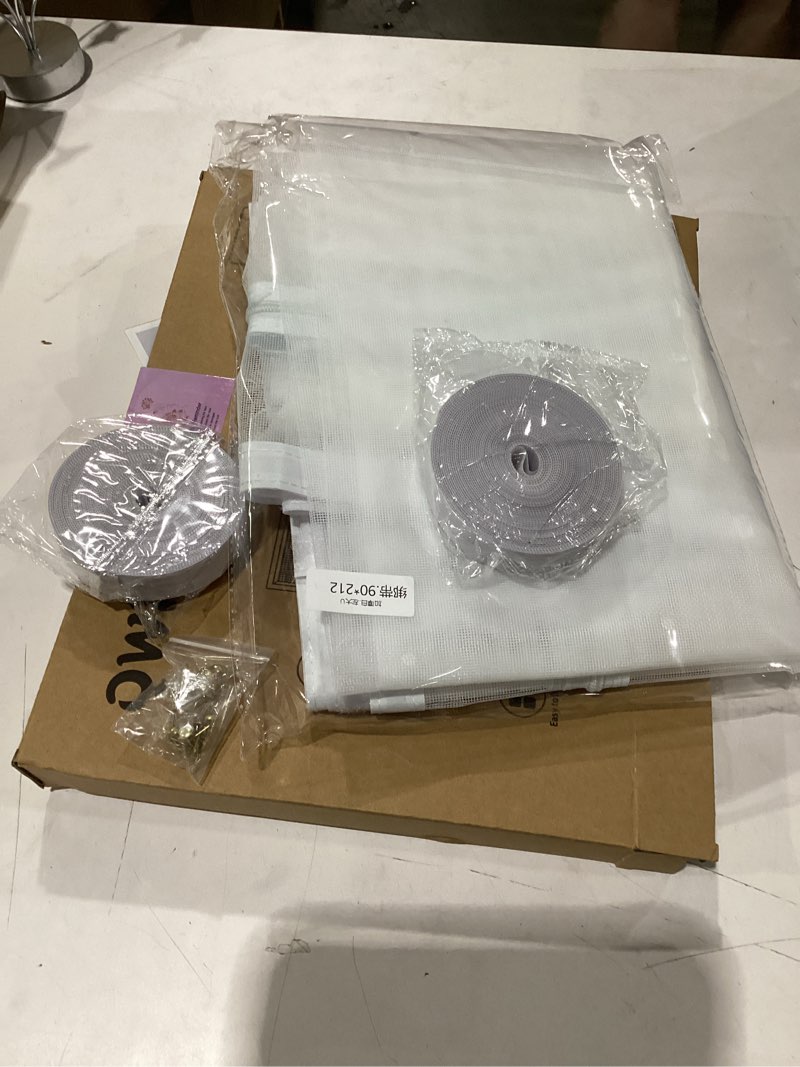 Condition photo showing New/Like New for QWR Reinforced Cat Screen Door,Fits Door Opening Size 32''x 80'',Thickened Cat Proof Screen Door Mesh with Zipper Closure for Living Room,Kitchen,Bedroom. White Fits Door Opening Size Up to 32''x 80''