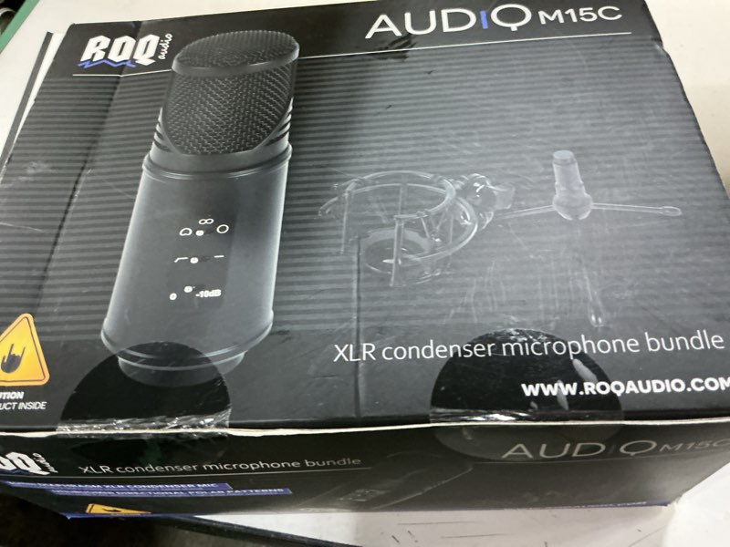 Condition photo showing New/Like New for roq audio condenser microphone (m15c-b) ships asaproq