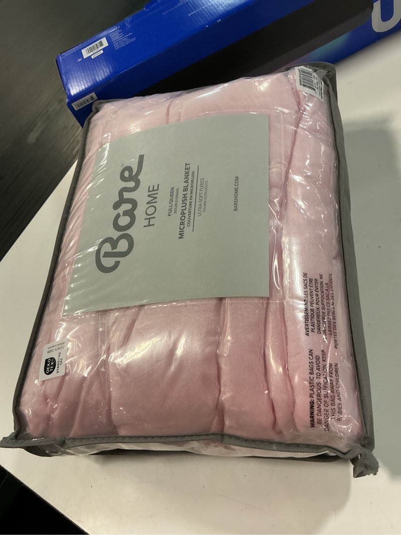 Condition photo showing Good Condition for microplush fleece bed blanket by bare home - full/queen, light pink