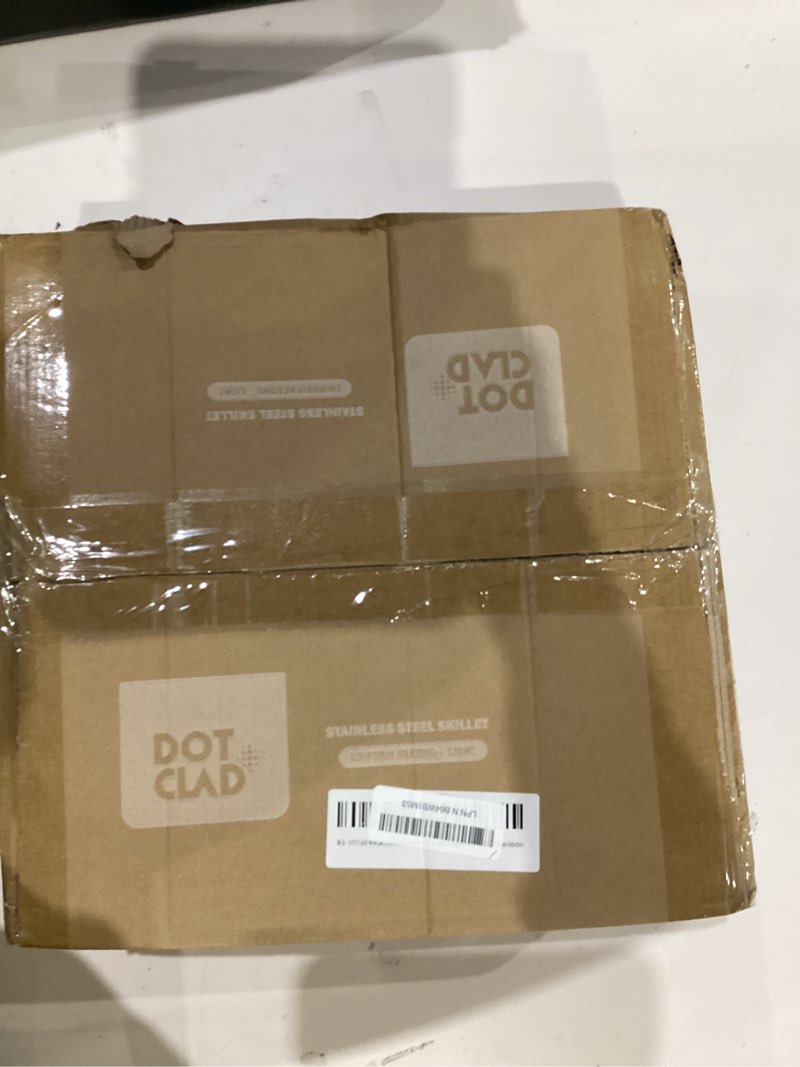 Condition photo showing New/Like New for Wok pan,Hybrid 12 inch Wok with Lid, PFOA Free Cookware,non stick Stainless Steel Woks & Stir-fry pans Nonstick, Dishwasher and Oven Safe, Works on Induction