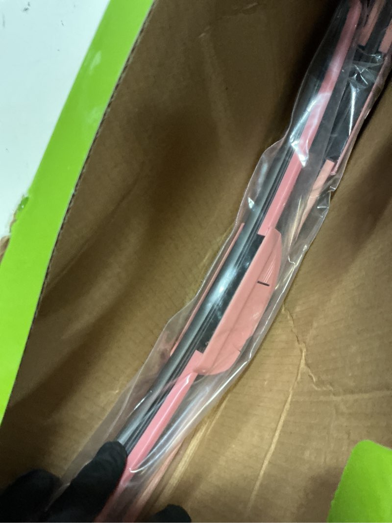 Condition photo showing Good Condition for oem quality 26" + 16" parrati premium all-season pink windshield wiper blades (set of 2) pink 26''+16''(pair of front wiper blades)