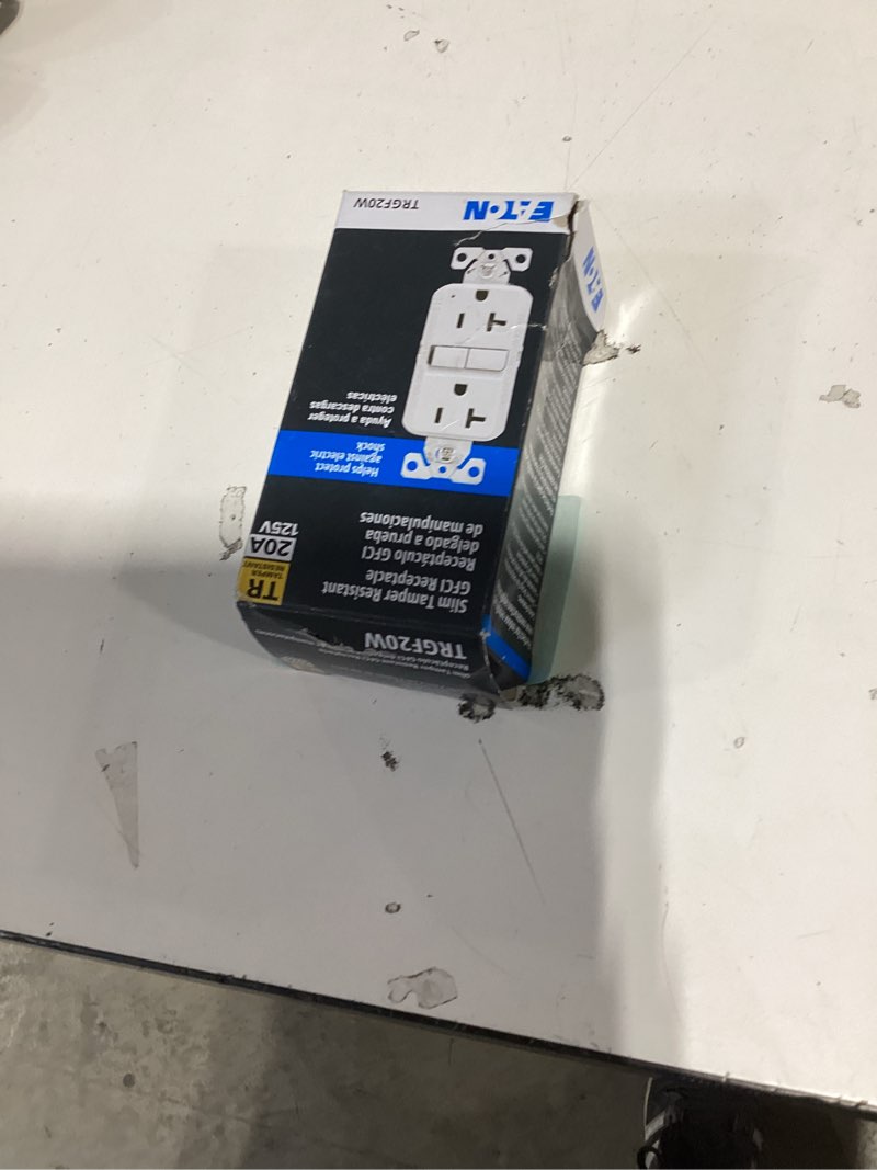 eaton 20 -amp 125-volt tamper resistant gfci residential decorator outlet receptacles , white
