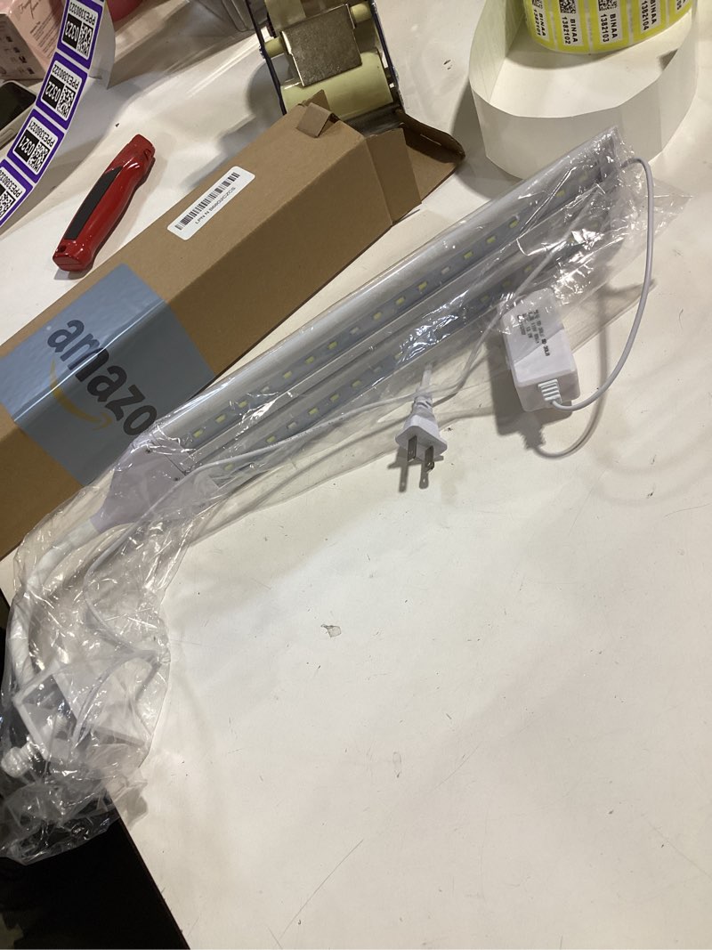 Condition photo showing Good Condition for bseah Grow Light Plant Light Indoor Plants, Full Spectrum Clip Plant Growing Lamp, 10-Level Dimmable, Auto ON & Off Timer  similar to stock photo