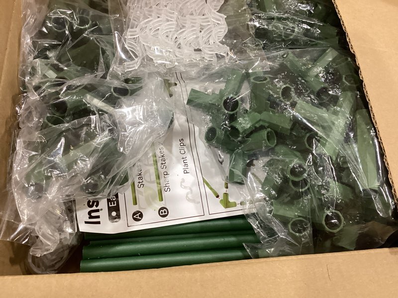 Condition photo showing Good Condition for zeedix 6 pack heavy duty tomato cages for garden 60 inches, square adjustable tomato trellis cage climbing plant support trellis plant cages for climbing vegetables flowers with 40pcs clips 60-inch green-6 pack