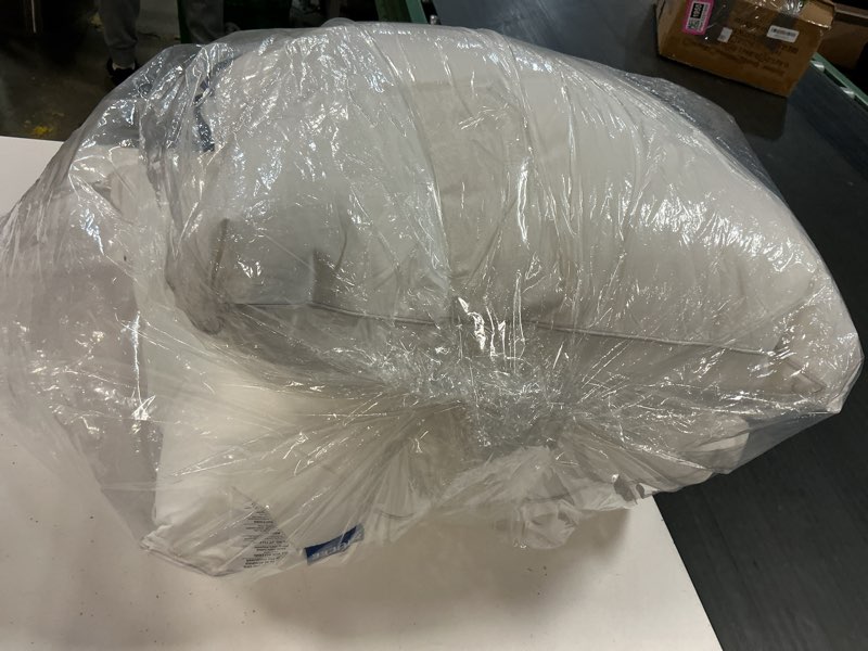 Condition photo showing Good Condition for miulee 20 x 20 pillow inserts (set of 2) -throw pillows for couch sofa with 100% cotton covers 2 20x20 inch
