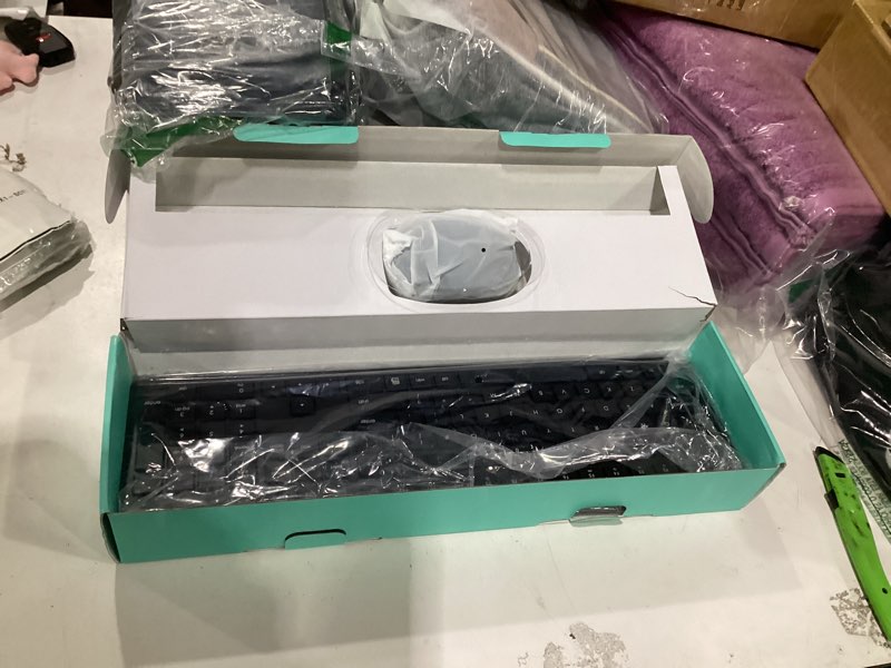 Condition photo showing As Is for seenda Wireless Bluetooth Keyboard and Mouse Combo, COE200 Ergonomic Wireless Keyboard Mouse with Wrist Rest, Multi-Device Connection, Full-Size, Compatible for Computer/Laptop/Mac/MacBook, Black