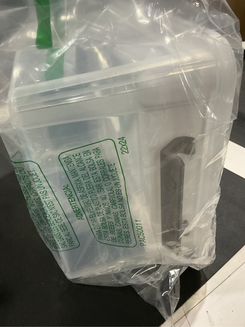 Condition photo showing Good Condition for Citylife 17 QT Plastic Storage Box with Removable Tray Craft Organizers and Storage Clear Storage Co