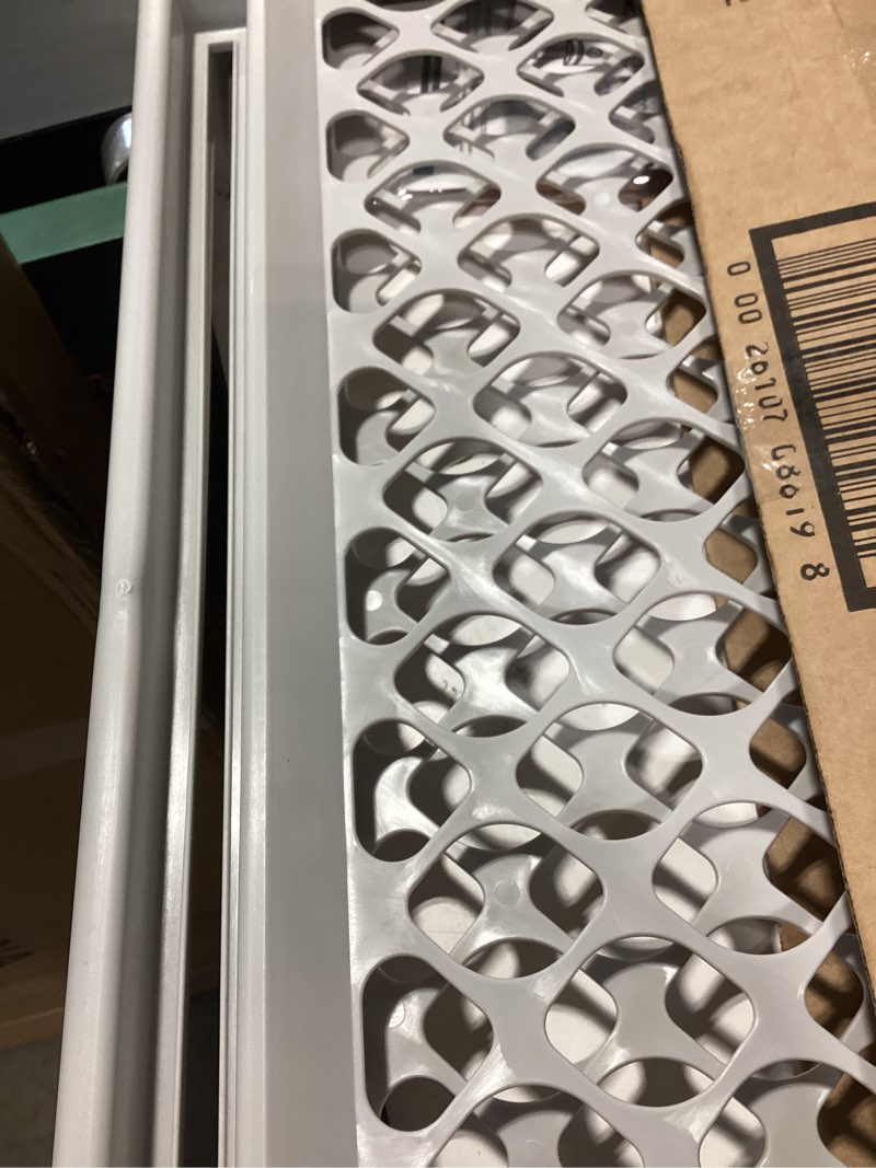 Condition photo showing Good Condition for mypet north states paws portable pet gate: 26-40" wide. pressure mount. no tools needed. made in usa. dog gate 23" tall, expandable, durable dog gates for doorways, light gray
