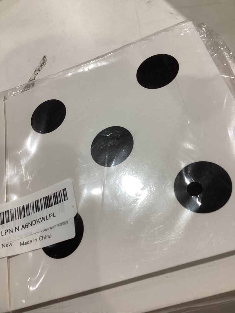 Condition photo showing Good Condition for Eylola 12 Pcs White Dice Favor Boxes 6 x 6 x 6 Inch dice Boxes Bulk for centerpieces Casino Party Decorations Game Night Decorations Casino Themed Party Goodie Boxes Gift Box
