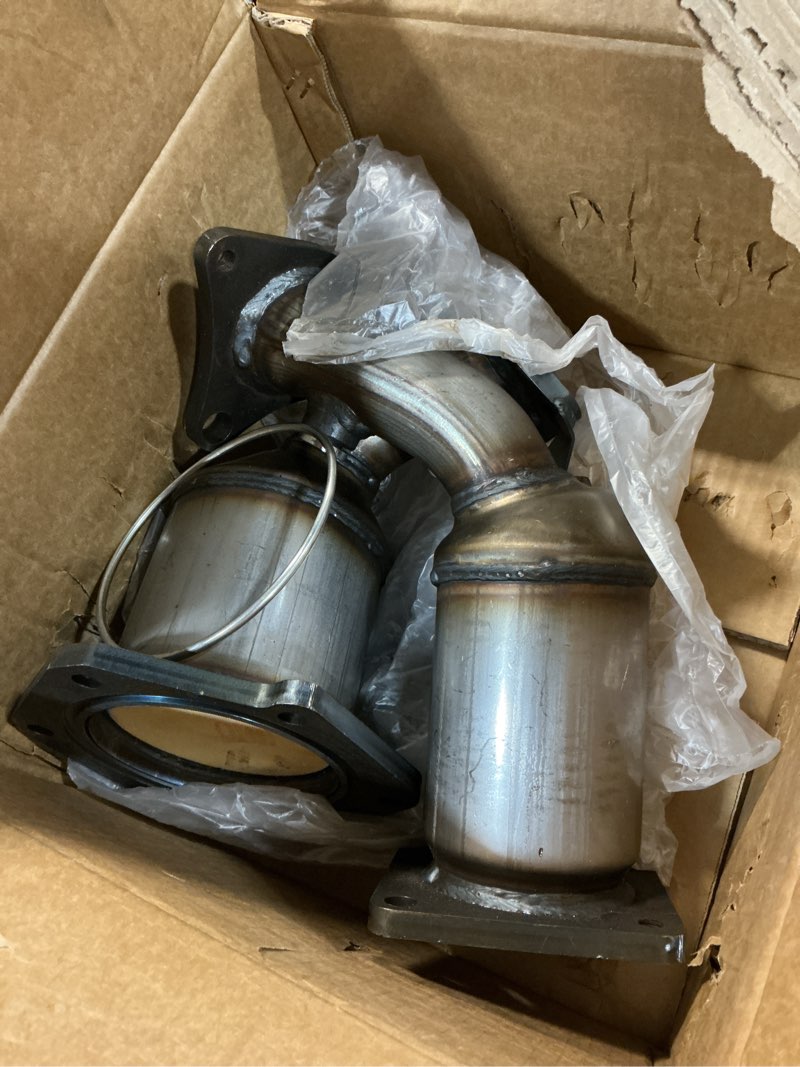 Condition photo showing Good Condition for front catalytic converter compatible with 2007-2018 nissan altima 3.5l, 2009-2019 murano 3.5l, 2011-2014 quest & 2013-2019 pathfinder 3.5l, 2013 infiniti jx35 3.5l, 2014-2020 qx60 3.5l, 2 pcs 09-19 murano/pathfinder front left&right 3.5l