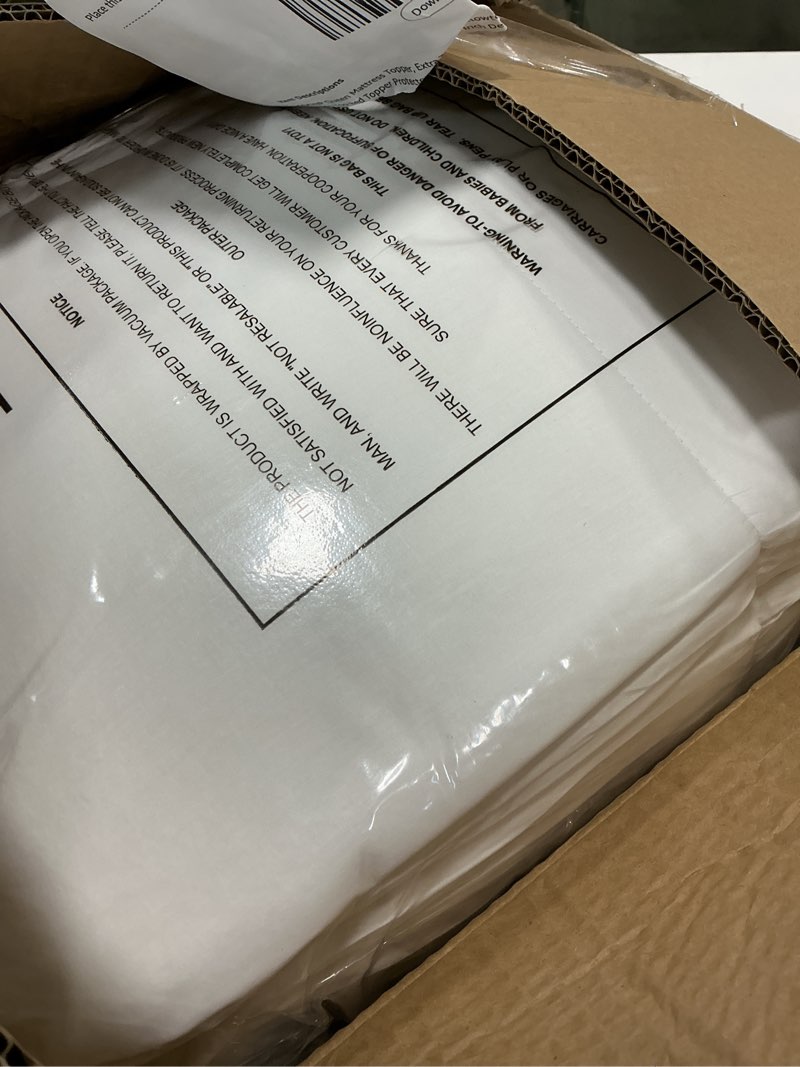 Condition photo showing New/Like New for COONP Queen Mattress Topper, Extra Thick Pillowtop, Cooling and Plush Mattress Pad Cover Cotton Top Bed Topper Protector with 8-21 Inch Deep Pocket White Queen