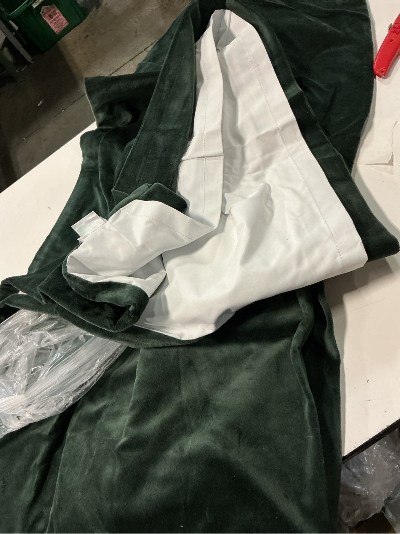 Condition photo showing Good Condition for cotton velvet room darkening curtain - single panel size 48x84