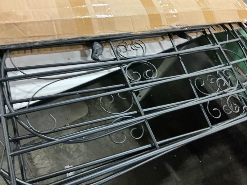 Condition photo showing New/Like New for 2 pack 70.8" h x 19.7" w metal garden trellis with black coating, wire lattice grid panel for climbing plants outdoor roses vine cucumbers vegetables flower support (70.8" h, 2 pack) 70.8" h 2 pack