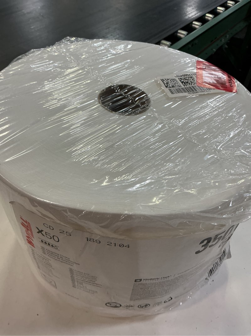 Condition photo showing Good Condition for wypall x50 disposable cloths (35015)  jumbo roll  9.8 x 13.4  white  1 100 sheets per roll