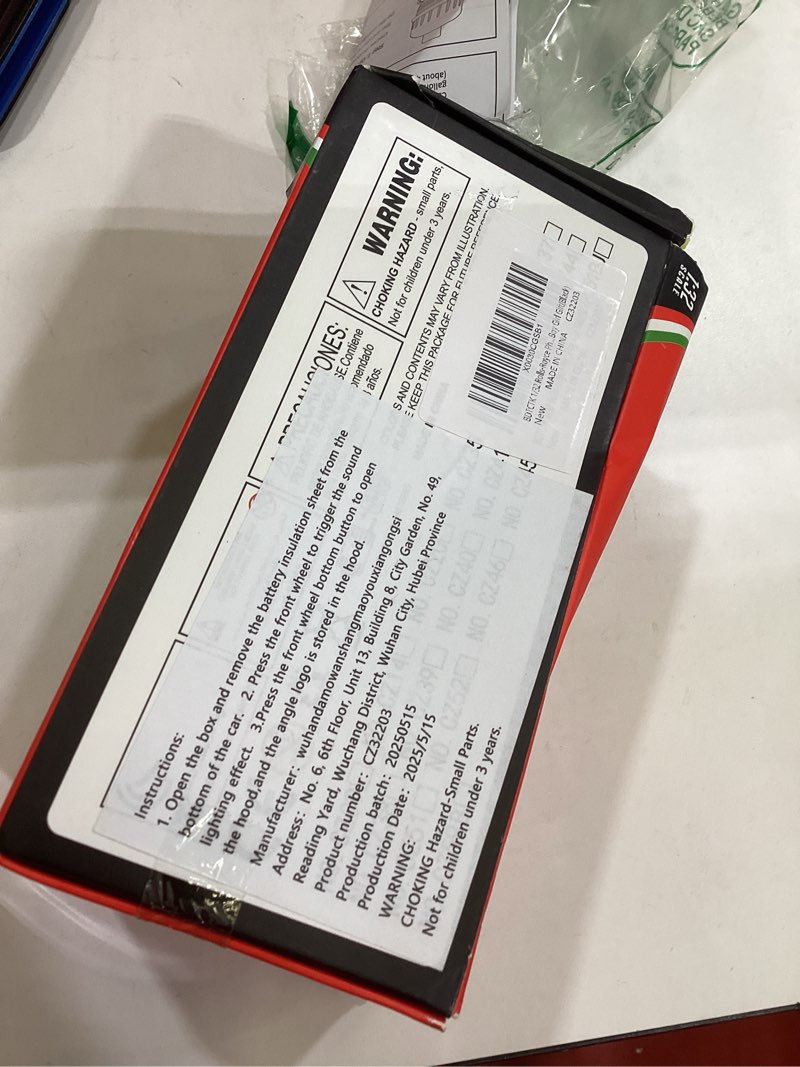 Condition photo showing Good Condition for BDTCTK 1/32 Rolls-Royce Phantom Model Car,Zinc Alloy Pull Back Toy car with Sound and Light for Kids Boy Girl Gift (Black)