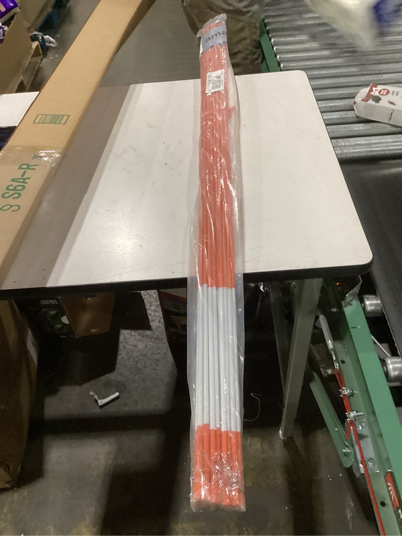 COLOtime 58 Inch Approx 5FT Driveway Markers with Reflective Tape 5/16 Inch Fiberglass Snow Stakes D