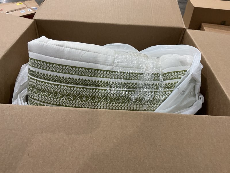 Condition photo showing As Is for great bay home striped quilt set - 3-piece full/queen size farmhouse bedding set - lightweight, all-season, reversible bedspread (white/green) full / queen cream/green