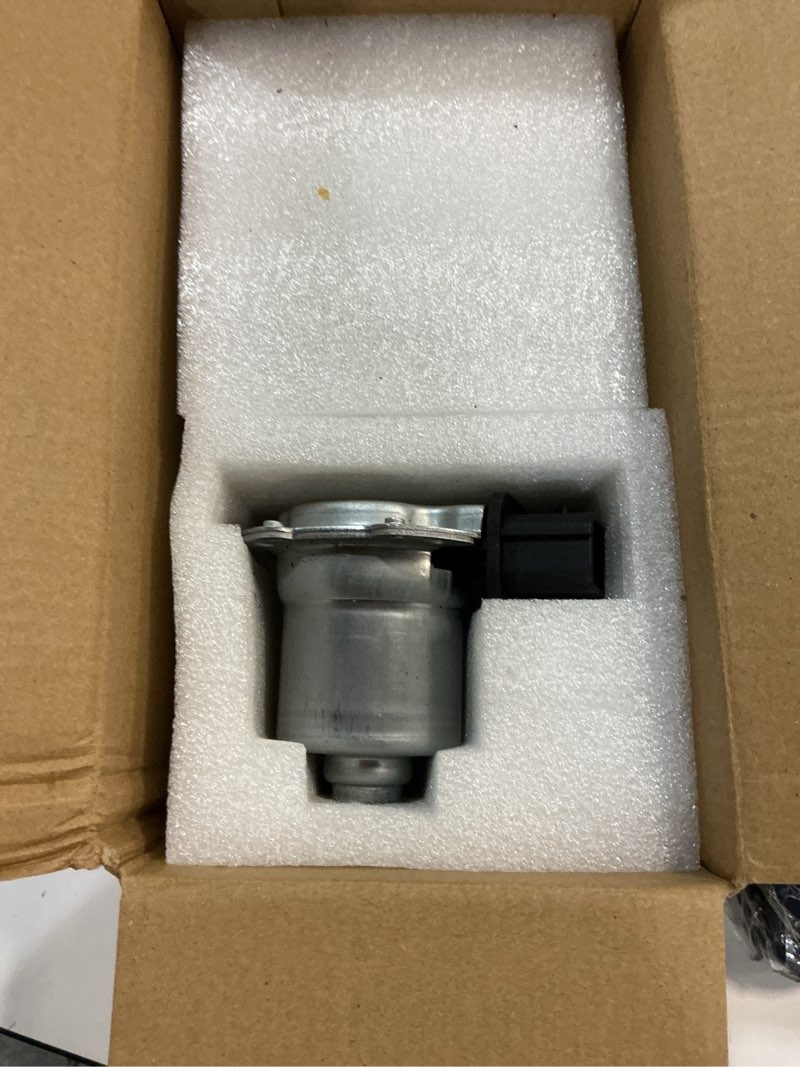 Condition photo showing New/Like New for 2pcs ae8z-7c604-a automatic transmission clutch actuator a/b compatible with 2012-2017 f-ord focus se sel and 2011-2017 f-ord fiesta, trans clutch actuator replace ae8z7c604a, ae8z7c604