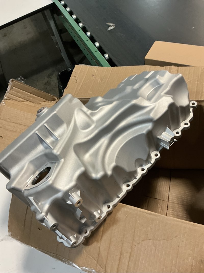 Condition photo showing New/Like New for air cleaner filter box housing replacement for 2017-2022 honda crv 1.5l turbo replace # 7210-5pa-a00
