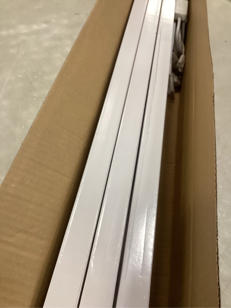 Condition photo showing Good Condition for hykolity 6 Pack LED Shop Light 4FT, T5 Integrated Single Fixture, 22W, 2200lm, 6500K Super Bright White, Linkable Shop Light, Utility Shop Lights, Corded Electric with Built-in ON/Off Switch 22W-6 6500k