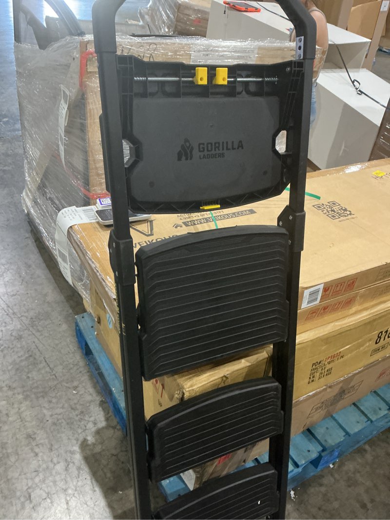Condition photo showing Good Condition for 3-step pro-grade steel project ladder, 300 lbs. load capacity type ia duty rating