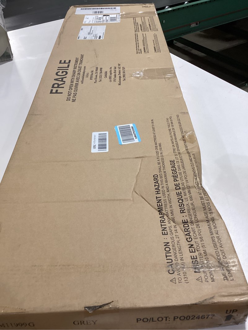 Condition photo showing New/Like New for carter's by davinci toddler bed conversion kit (m11999) in grey