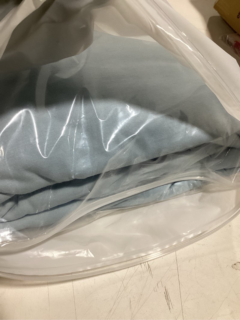 Condition photo showing Good Condition for pure era jersey knit duvet cover set 100% t-shirt cotton super soft comfy 3pc bedding set with zipper closure (solid light blue, queen) light blue (no comforter) queen