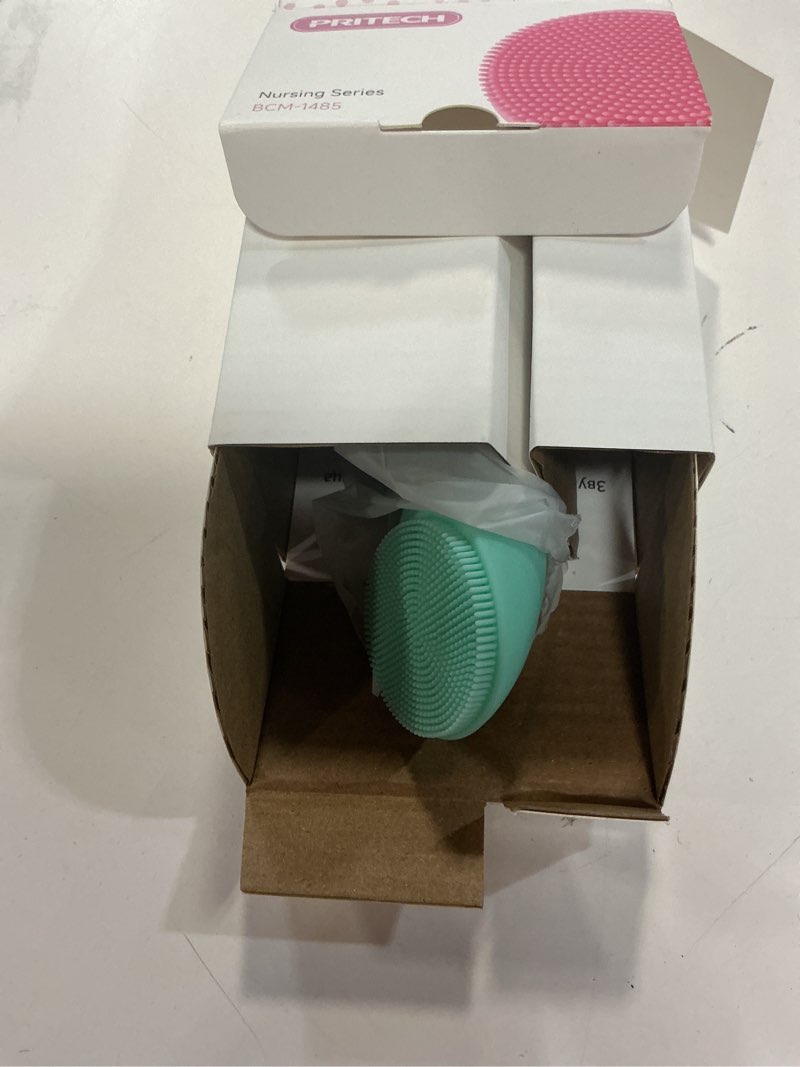 Condition photo showing Good Condition for pritech silicone face scrubber, rechargeable facial cleansing brush with heat massage end, vibrating exfoliator scrubber for deep cleaning, waterproof face brush for women and men (green)