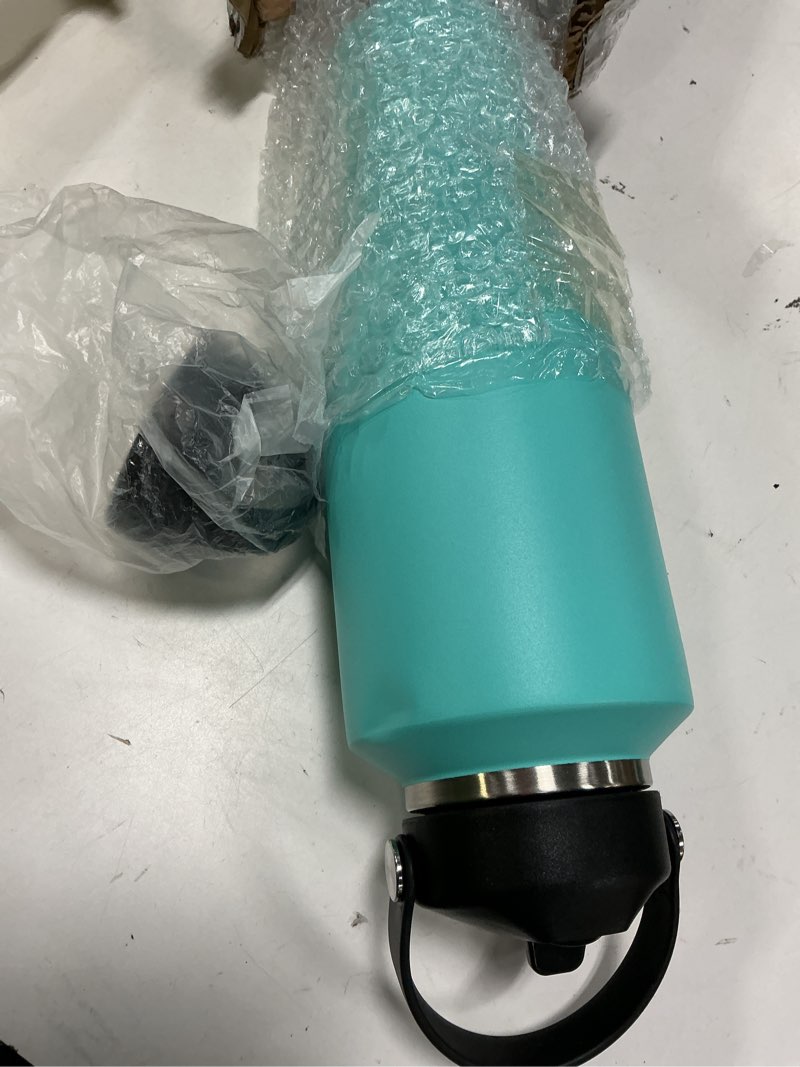 Condition photo showing Good Condition for hydrowion stainless steel water bottles,insulated water bottle 40 oz (cold 48 hrs, hot 24 hrs), water tumbler with leak proof straw lid, spout lid and flex cap,double wall travel tumbler cup, mint mint 40 ounces