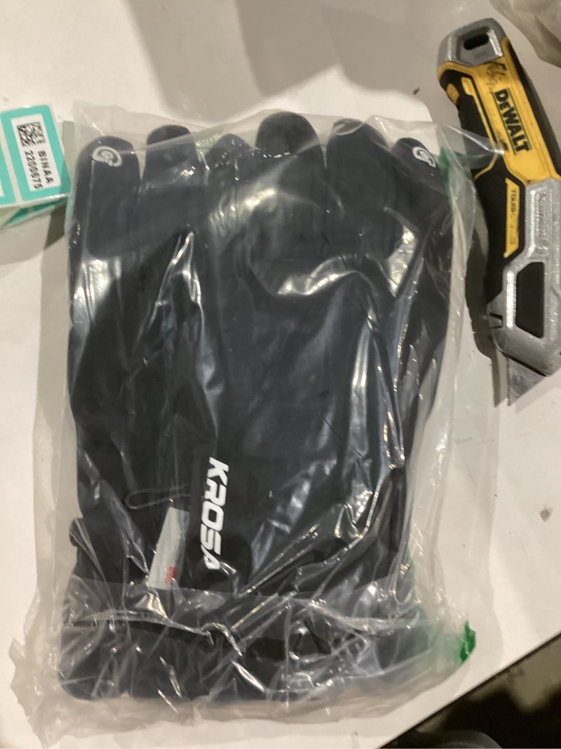 Condition photo showing New/Like New for krosa 5-layer winter gloves for men & women made with 3m thinsulate, -20? waterproof gloves for cold weather, snow ski gloves with 10 touchscreen fingers black medium