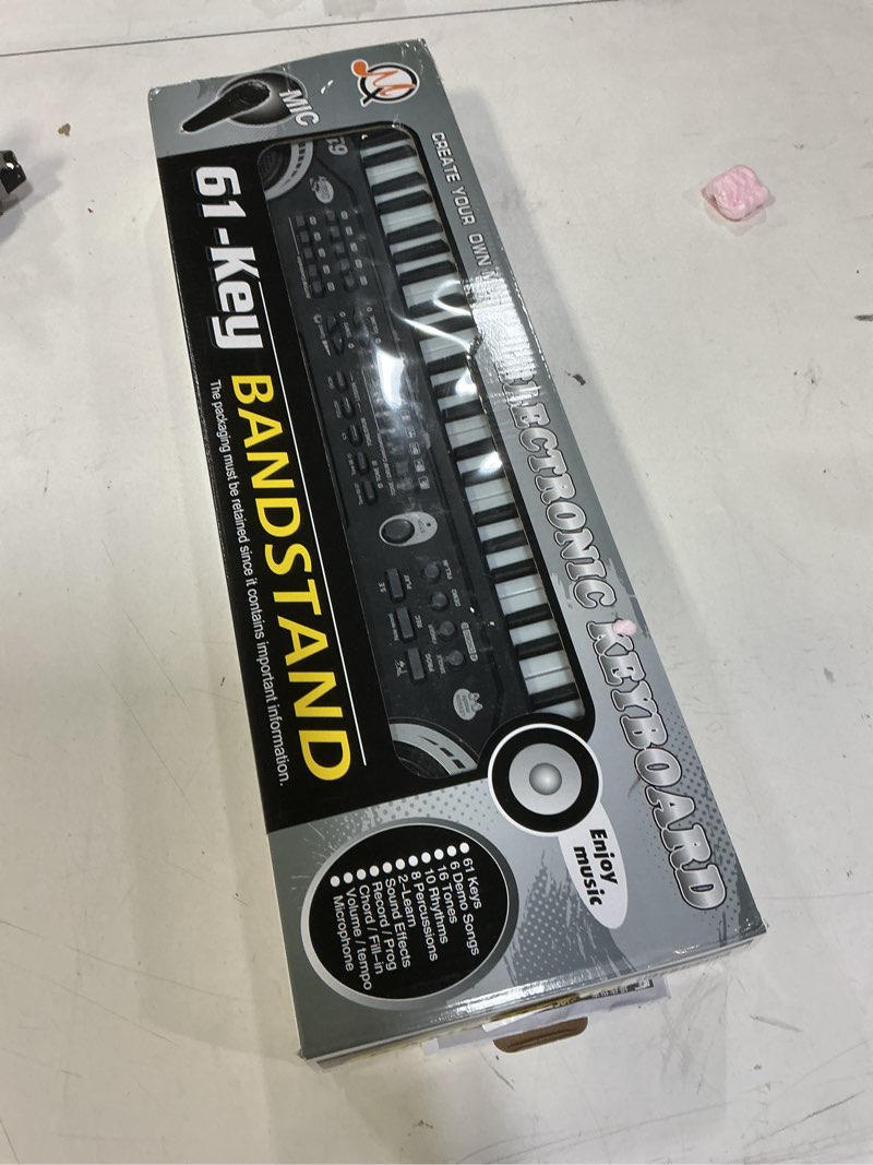 Condition photo showing Good Condition for 61 Key Keyboard Piano, Portable Electronic Keyboard Piano for Beginners with Speakers, Microphone, Sheet Music Stand, Digital Music Keyboard for Beginners