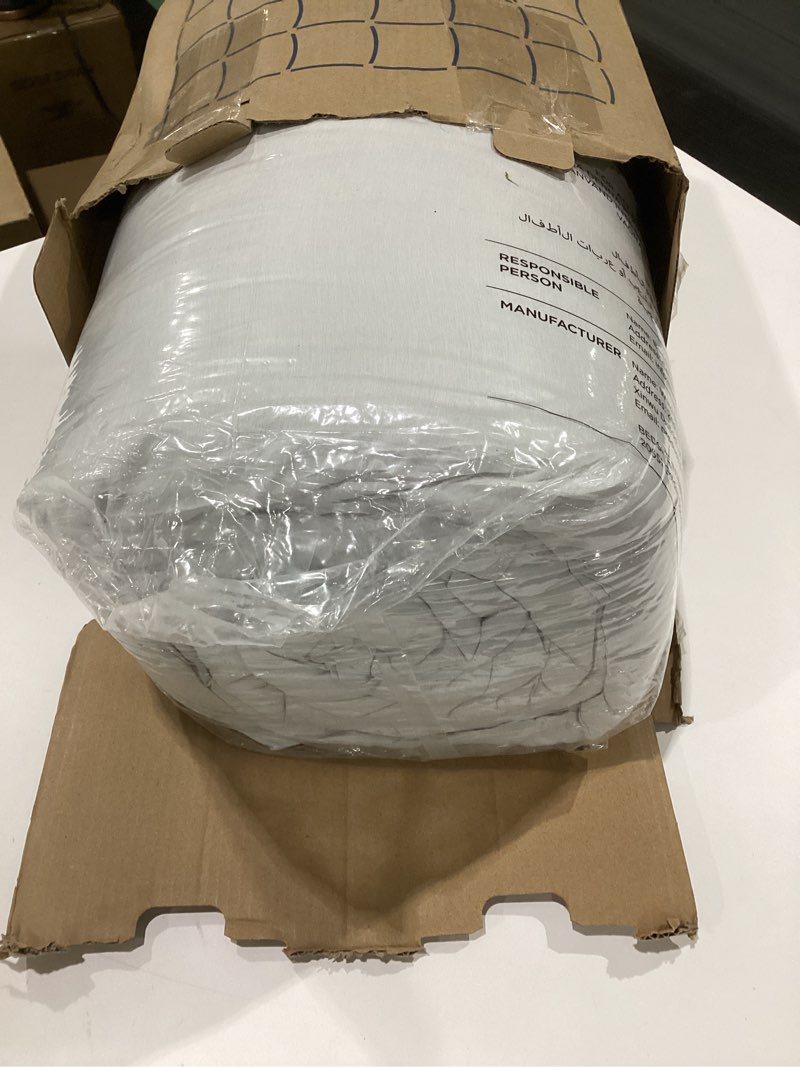 Condition photo showing New/Like New for Bedsure Super King Comforter Set - Grayish White Soft Bedding for All Seasons, Cationic Dyed Bed Set, 3 Pieces, 1 Super King Size Comforter (120"x120") and 2 Pillow Shams (20"x36"+2") Super King 06 - Grayish White