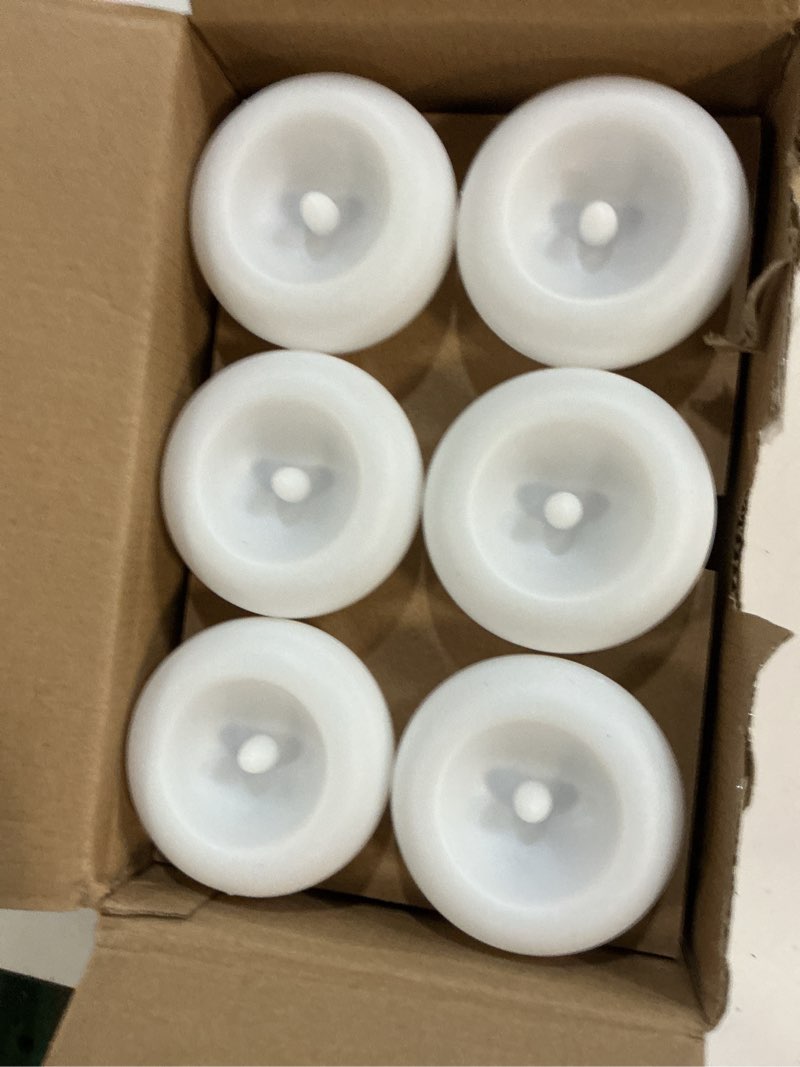 Condition photo showing New/Like New for aignis 24pcs flameless floating candles waterproof, 200hr 3”led floating tea lights with battery, water-activated candles for pool, wedding centerpieces, bath & spa, home decoration (elegant white) white 24(plastic+led)