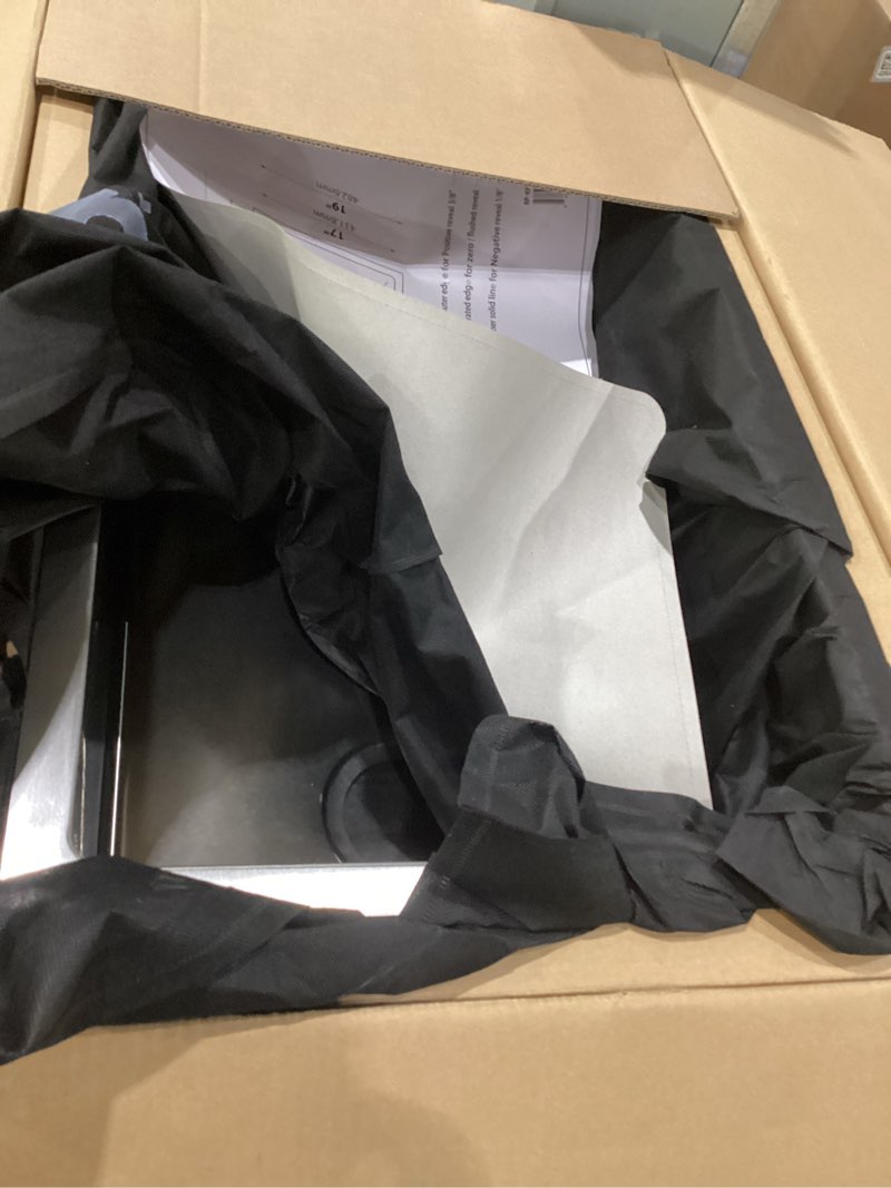 Condition photo showing Good Condition for kraus fairlane 33-inch undermount single bowl 18-gauge stainless steel kitchen sink, khu640-33 undermount 33-in
