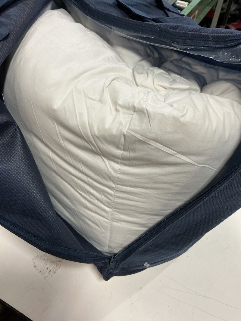 Condition photo showing Good Condition for Serta Goose Feather Down Fiber Cotton Comforter King Size - 100% Cotton Duvet Insert - Hotel Luxury Hypoallergenic Bedding Comforter All Season Medium Warmth 106 x 90 Inch White King All Season