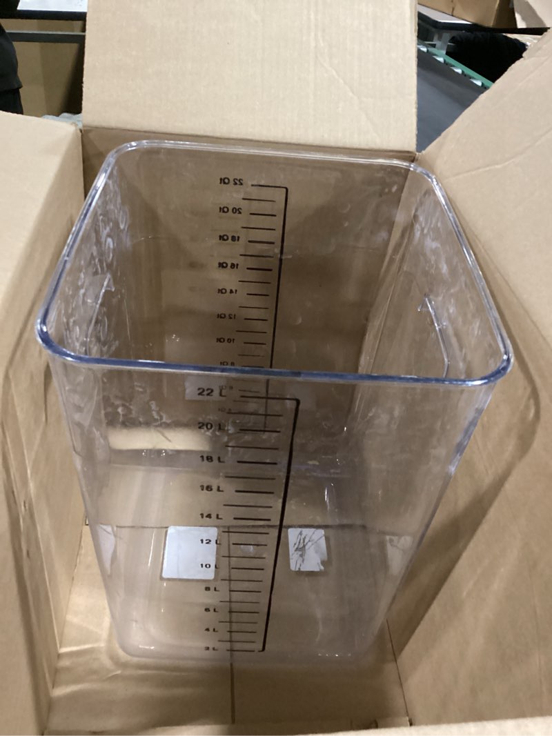 Condition photo showing Good Condition for Rubbermaid Commercial Products, Space Saving Square Food Storage Container, 22 Quart, Clear, for Kitchen/Sous Vide/Meal Prep