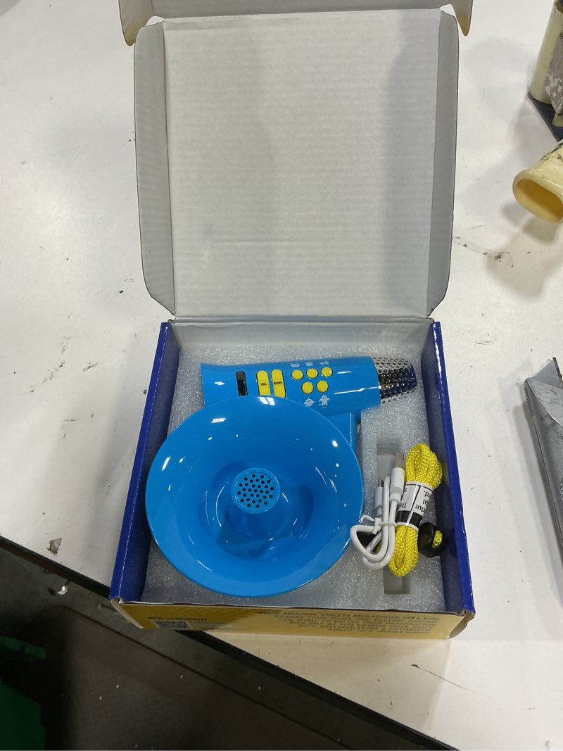 Condition photo showing Good Condition for mini explorer voice changer for kids for kids - voice changing device for boys & girls ages 3-8+ olds birthday gifts for 3, 4, 5, 7, 8 year old boy - toys gift ideas for kid, toddler blue - multi-colored