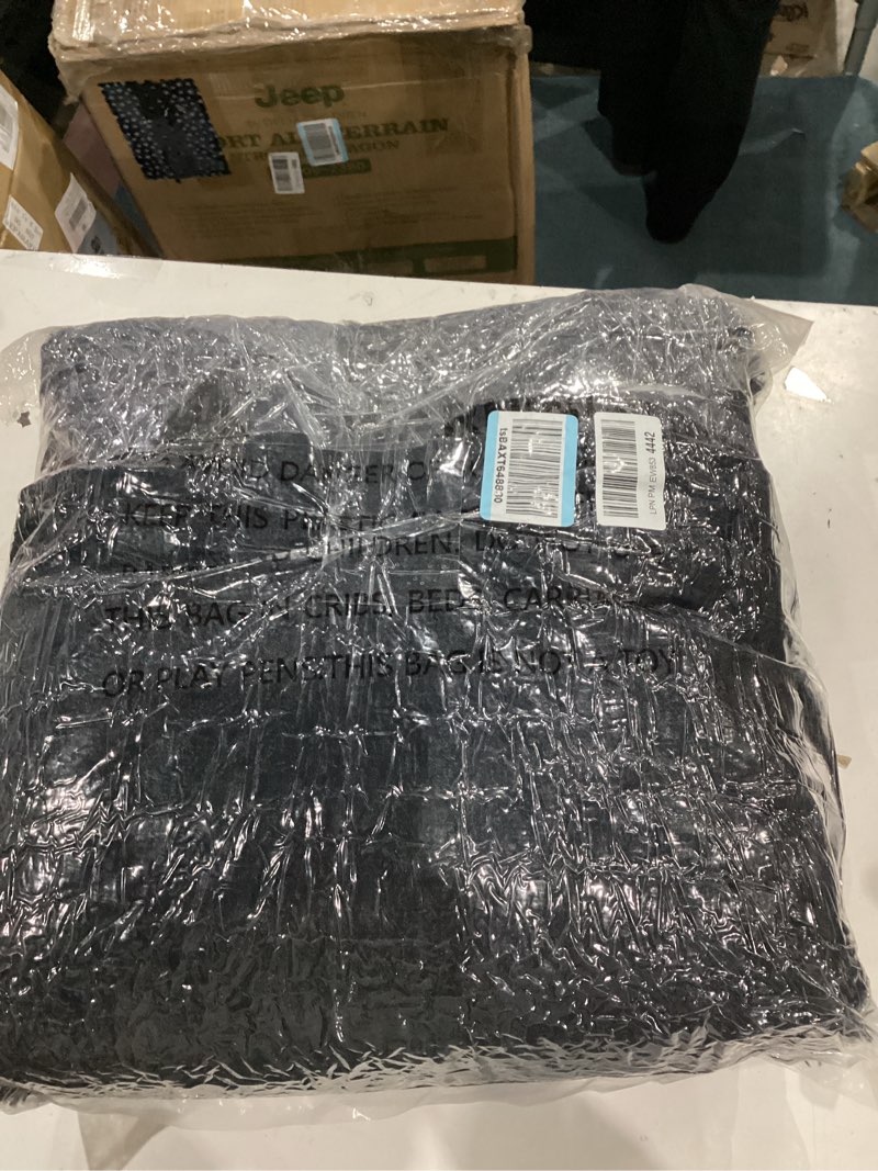 Condition photo showing Good Condition for junovo Washable, Non-Slip Area Rug, Soft Area Rugs for Living Room 8x10 Feet Fluffy Rug Carpets for Bedroom Shaggy Rugs for Kids Teens Girls Boys Indoor Plush Rug for Bedroom Room, Black 8' x 10' (Rectangular) Black