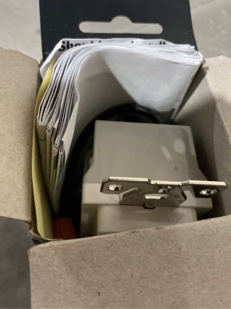 Condition photo showing Good Condition for eaton 15-amp 125-volt tamper resistant gfci residential decorator switch outlet, white