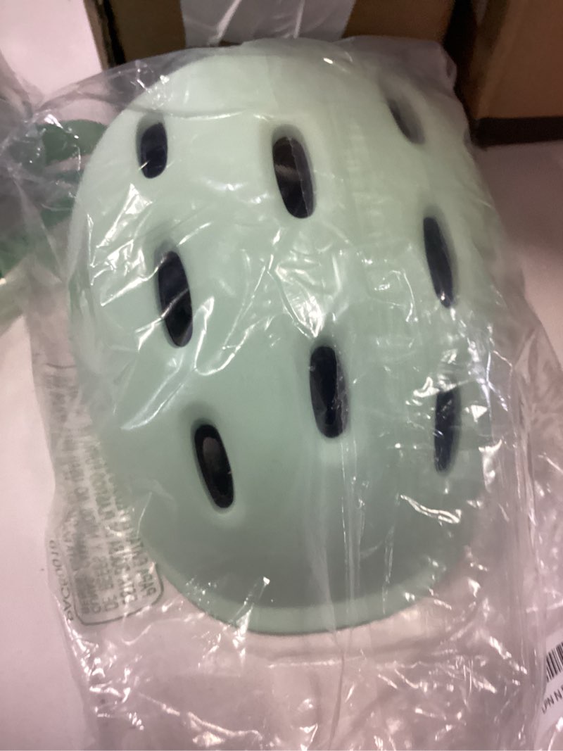 Condition photo showing Good Condition for kids bike helmet,toddler cyling helmets for ages 5-8-9-10-12-14-16years youth boys & girls,child adjustable multi-sport bicycle skateboard roller skate scooter balance skateboarding helmet s(18"-20.5"/ 2-7years) teal