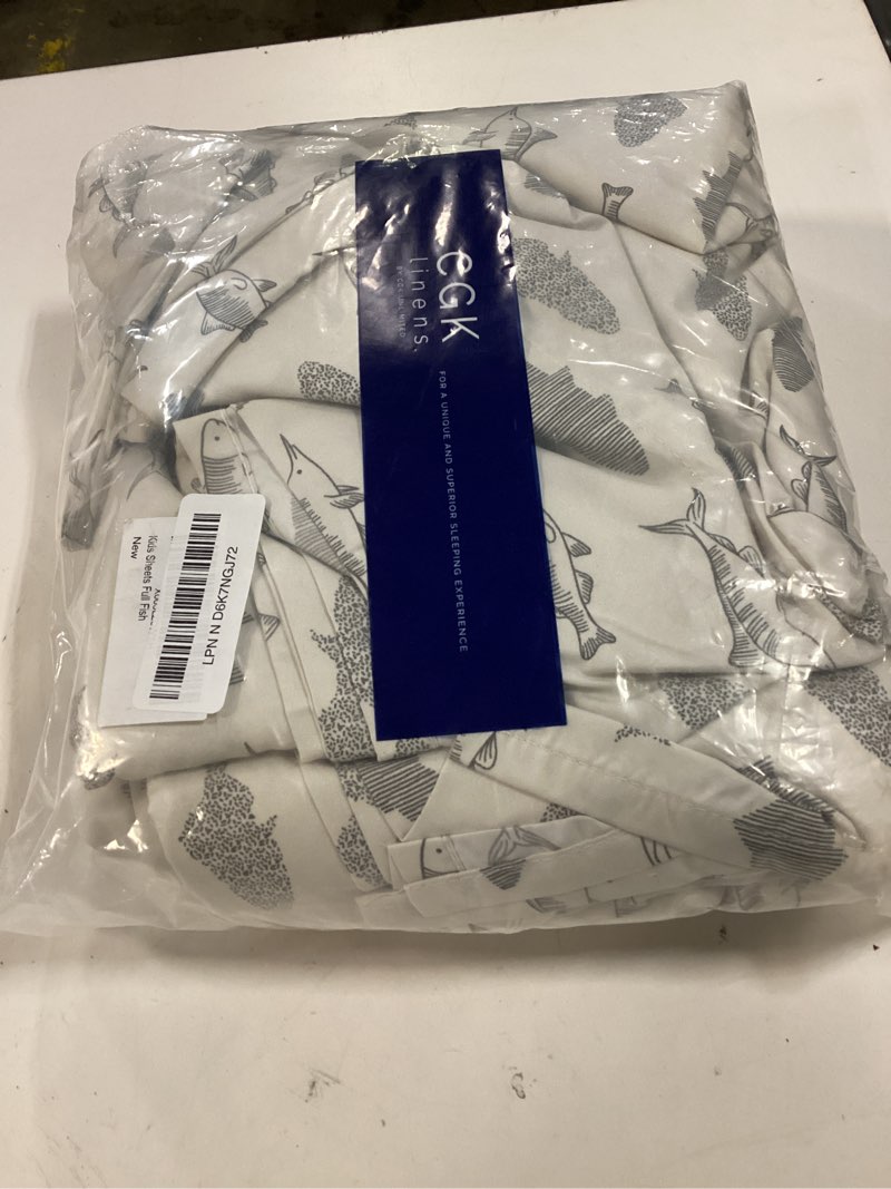 Condition photo showing New/Like New for kids full size bed sheet set - 4 piece kids loft bed sheets - fish sea animal themed bedding - soft, cute - breathable and machine washable - ocean animal bed set for boys, girls, teens and toddlers 25 - gray fish full