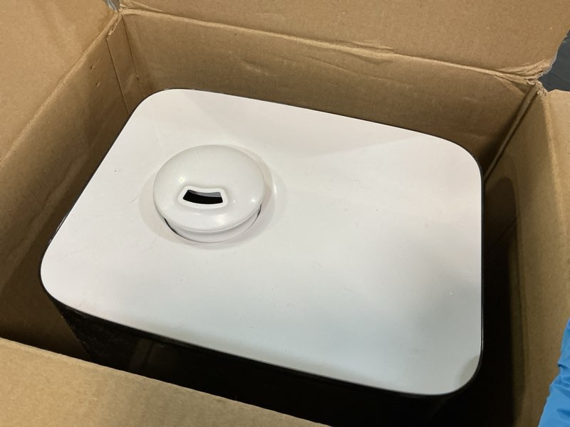 Condition photo showing Good Condition for LEVOIT Classic300 Ultrasonic Top Fill Humidifier, Extra Large 6L Tank Last 60-Hour - Super Quiet, Easy to Use and Clean, 360° Rotation Nozzle, Simple Knob Control, Handle, Auto Shut Off, Gray Gray Knob Control Humidifier