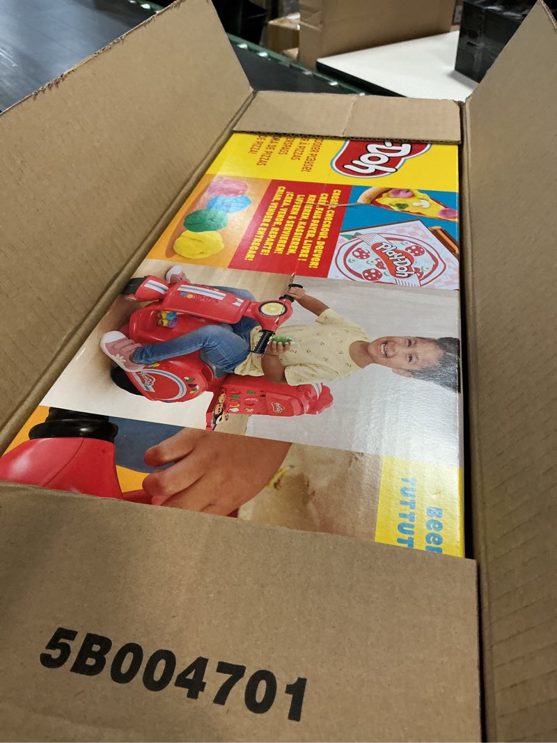 Condition photo showing Good Condition for Play-Doh Pizza Delivery Scooter Playset, Large Ride-On Play Food Preschool Toys, Toy Pizza Set for Kids, Arts & Crafts for Boys & Girls, Ages 3+